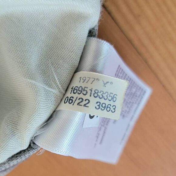 NWT American Eagle hi rise jegging grey distressed short next level stretch - Picture 13 of 14